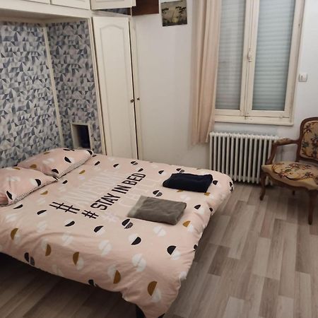 Maison 4 Chambres Avec Jardin แซ็ง-ฌ็อง-เด-อ็องเจลี ภายนอก รูปภาพ